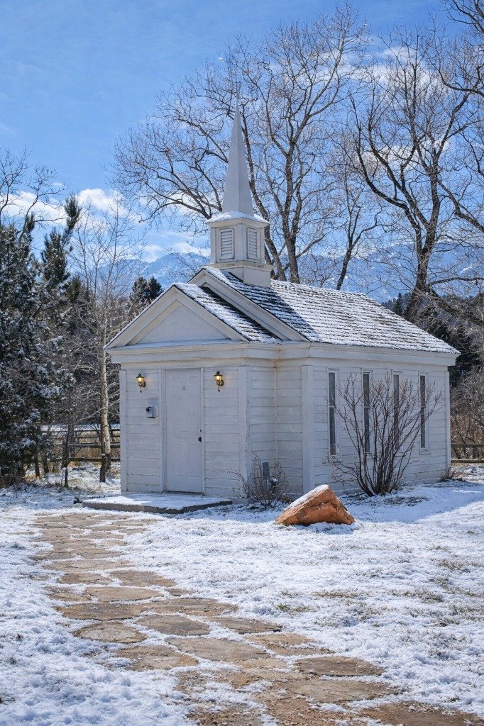 Snowy Chapel - Canyon Weddings
